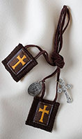 Cross of the Crusaders Athletes Scapular